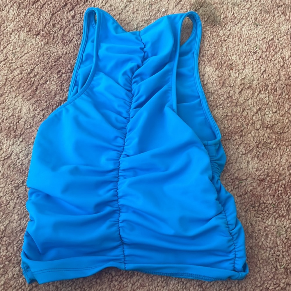 Zara Ruched Tank Top - Picture 2 of 2